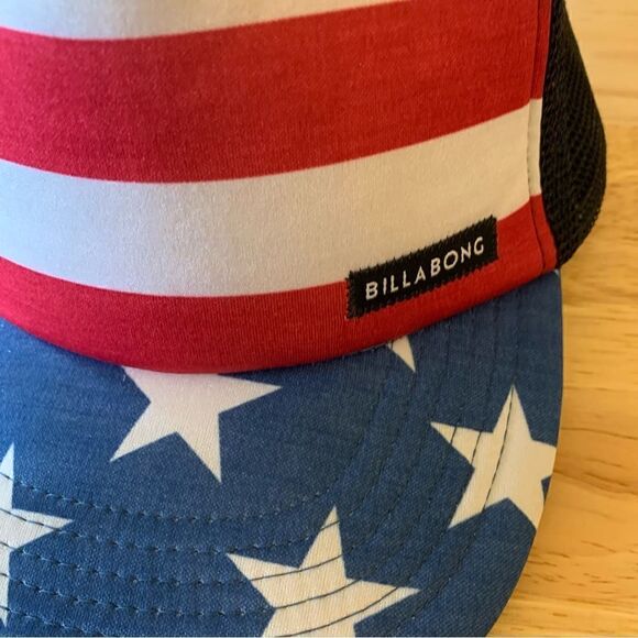 Billabong United States Flag Snap Back Hat Cap Adjustable OSFA NWOT Perfect - Picture 2 of 4